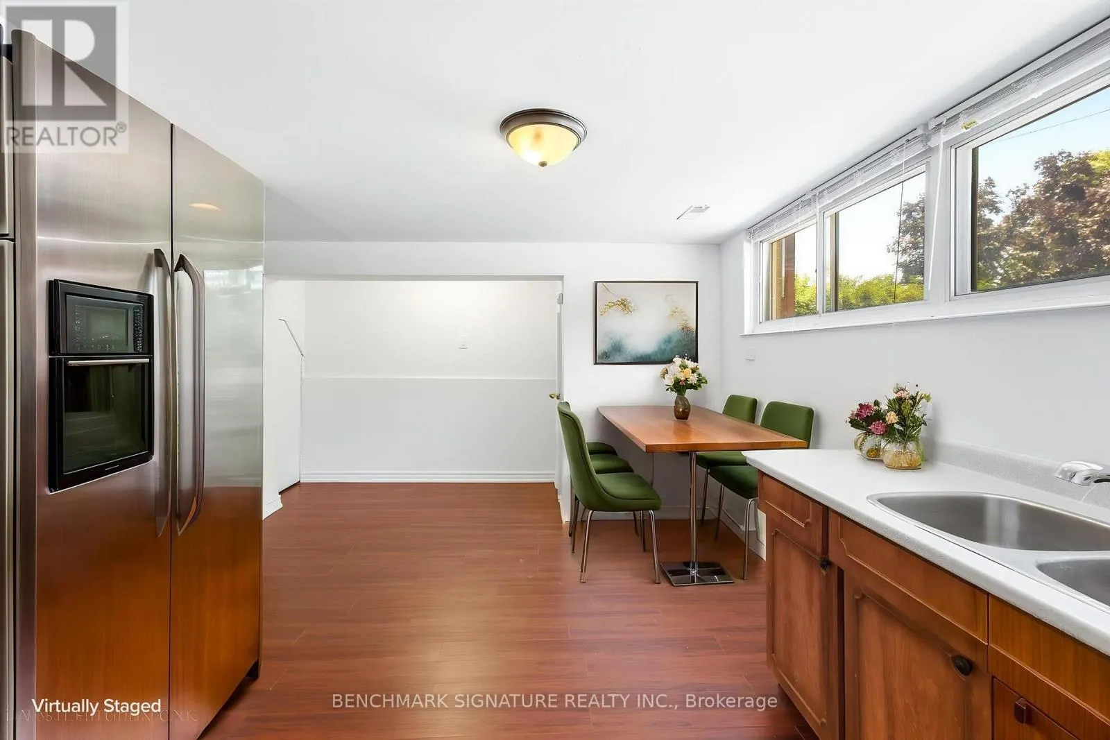 51 BAYBROOK CRESCENT
