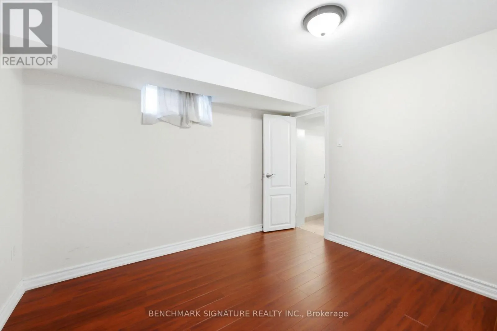 51 BAYBROOK CRESCENT