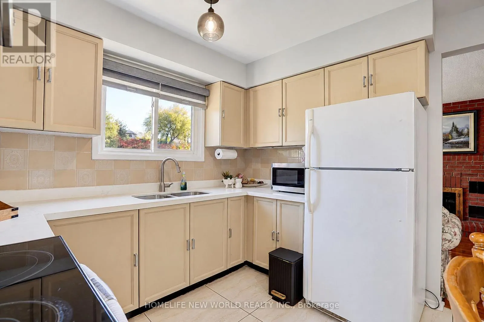 23 SHEPMORE TERRACE
