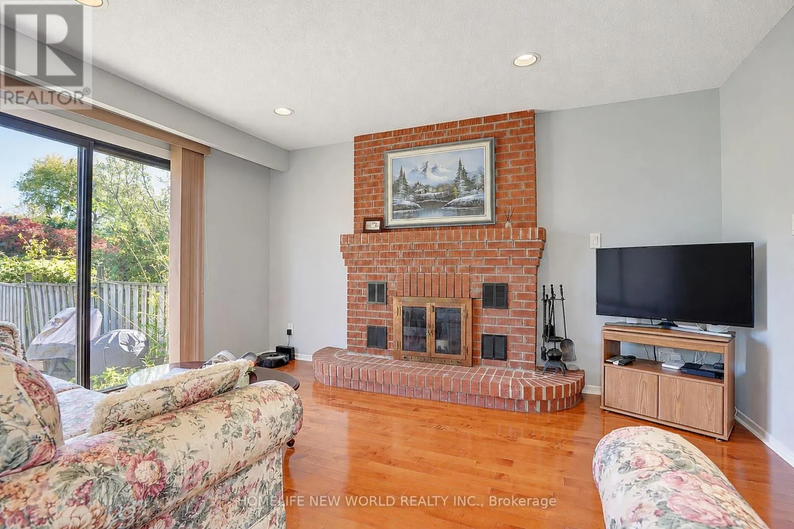 23 SHEPMORE TERRACE