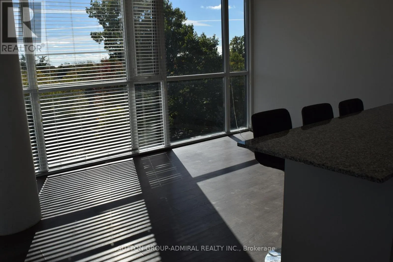 UNIT# 411 - 2055 DANFORTH AVENUE