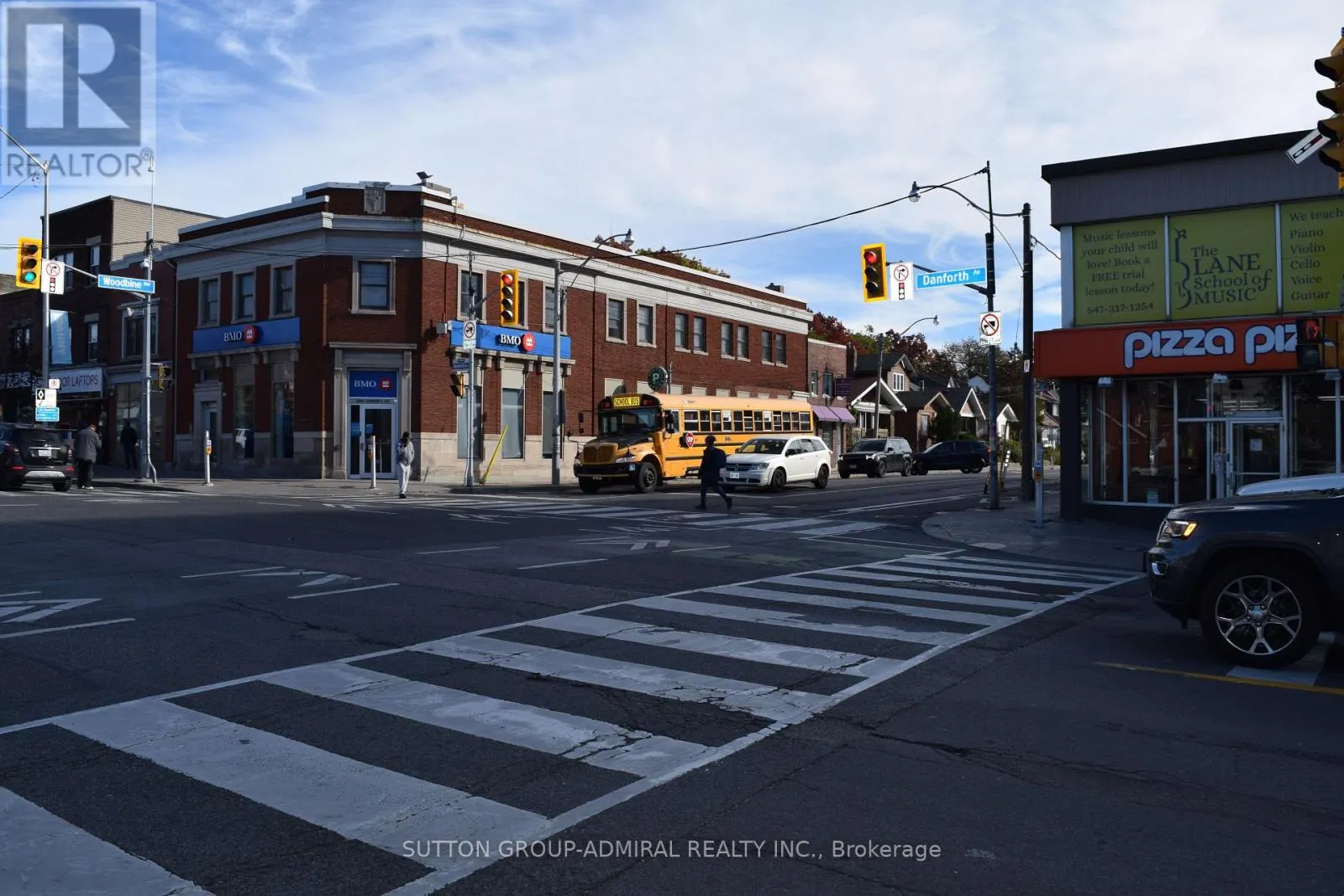 UNIT# 411 - 2055 DANFORTH AVENUE