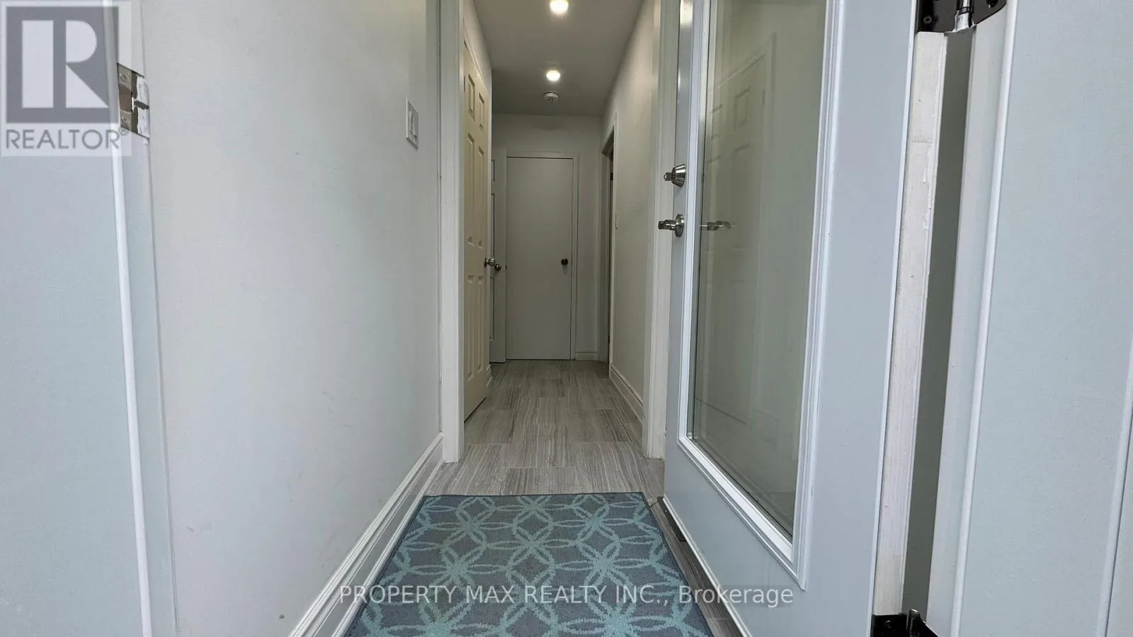 BSMT - 30 GLENABBEY DRIVE
