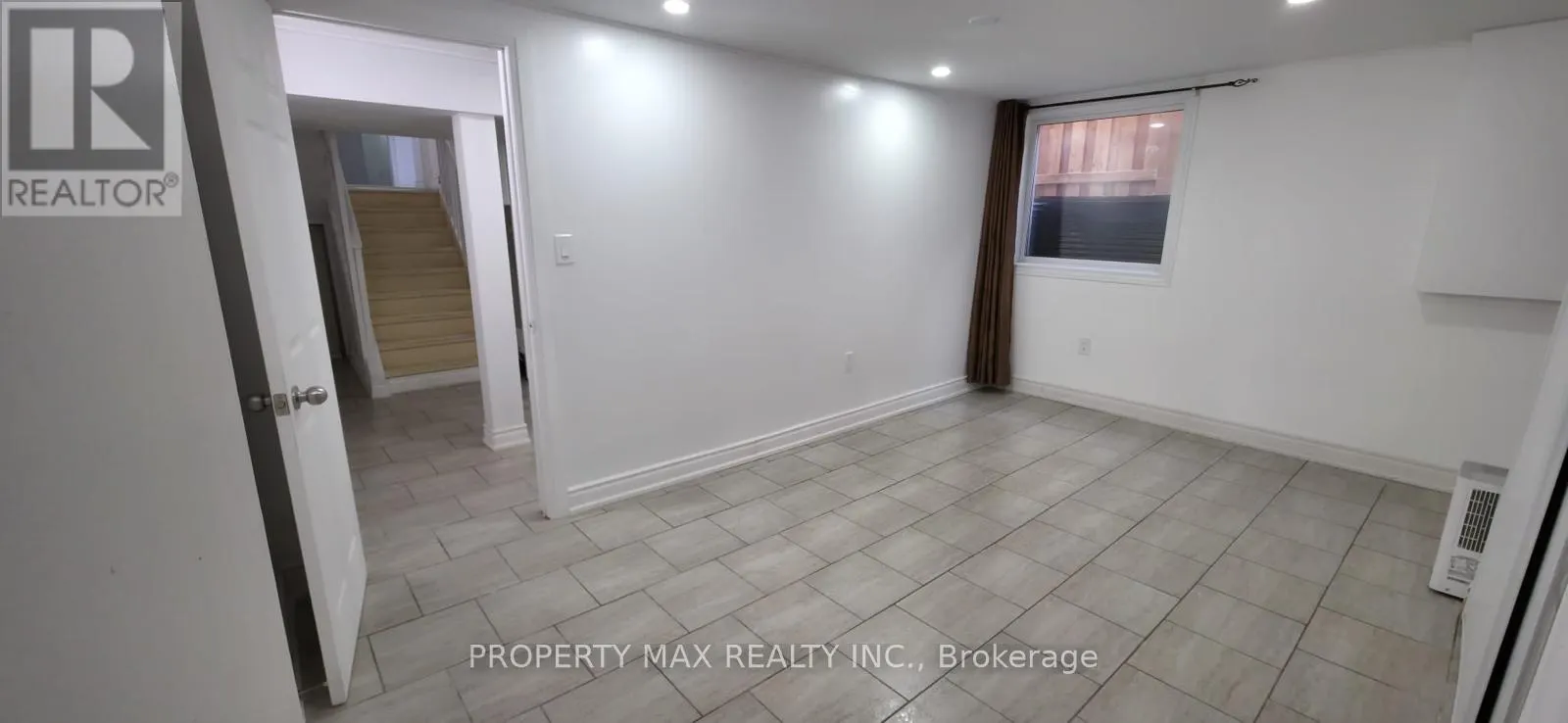 BSMT - 30 GLENABBEY DRIVE