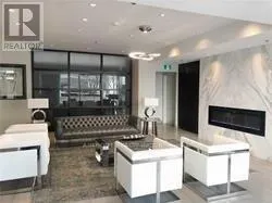 TH 330 - 38 LEE CENTRE DRIVE