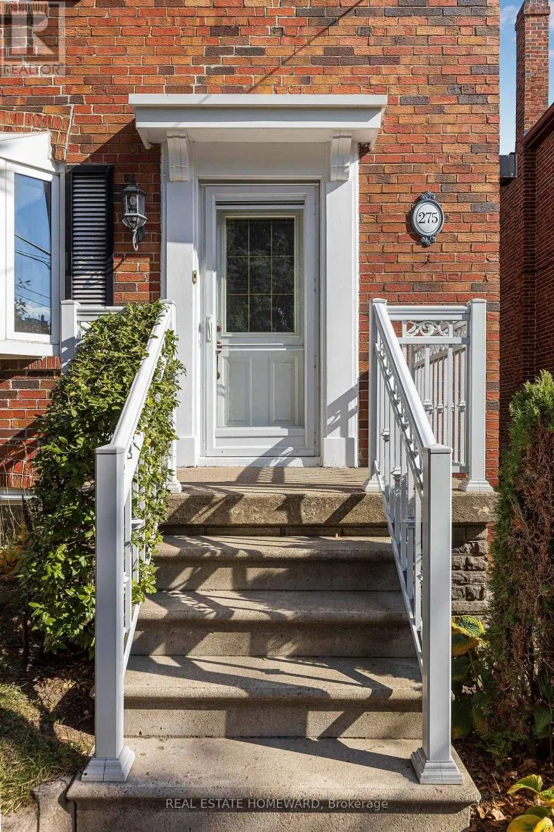 275 BLANTYRE AVENUE