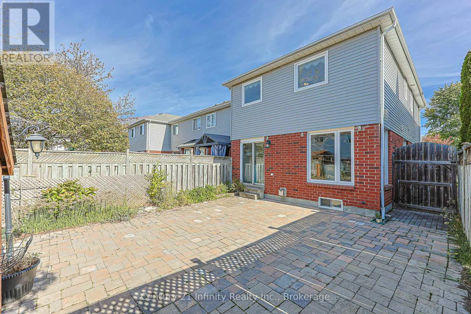 8 WEAVER STREET