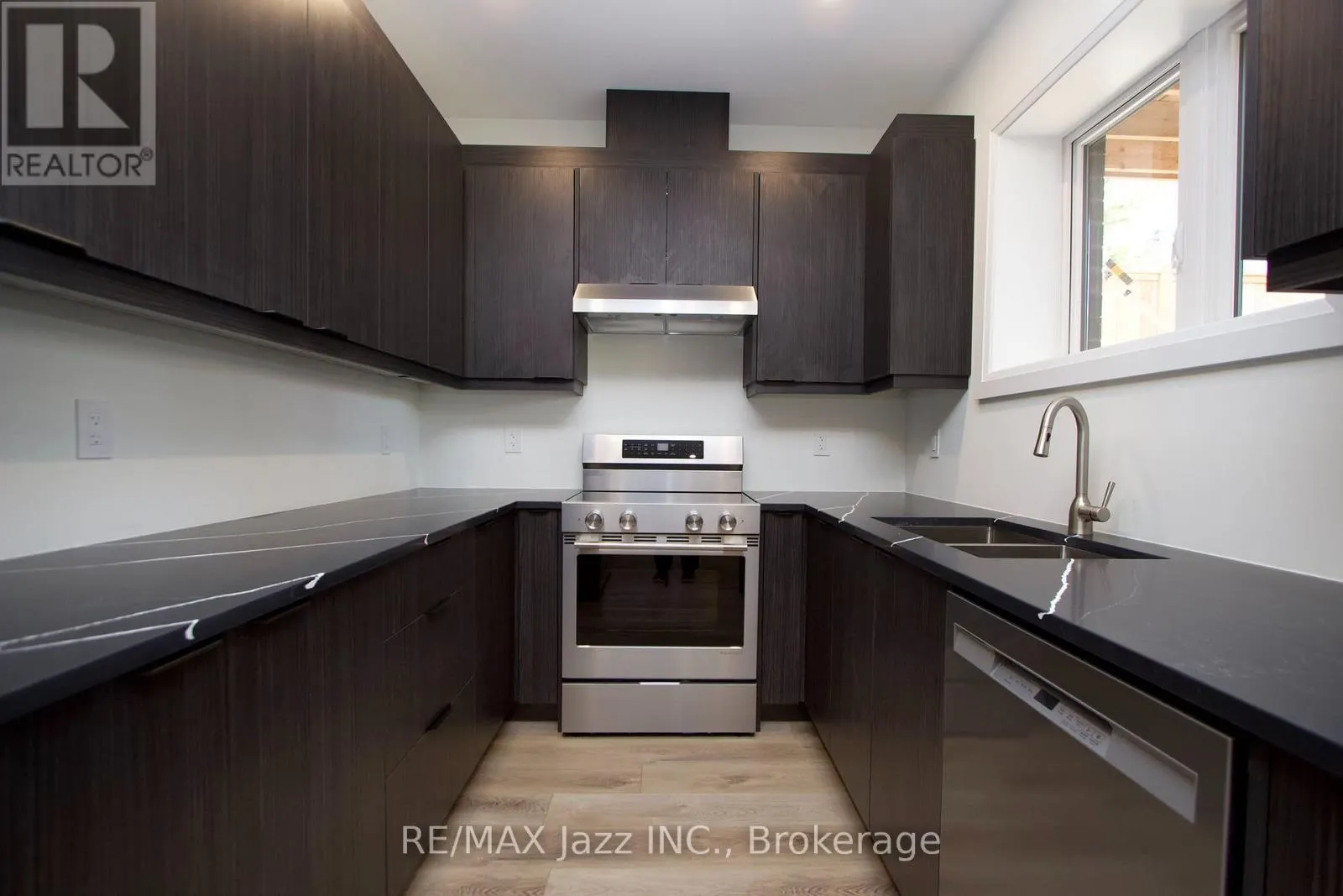 MAIN - 639 HORTOP STREET #MAIN