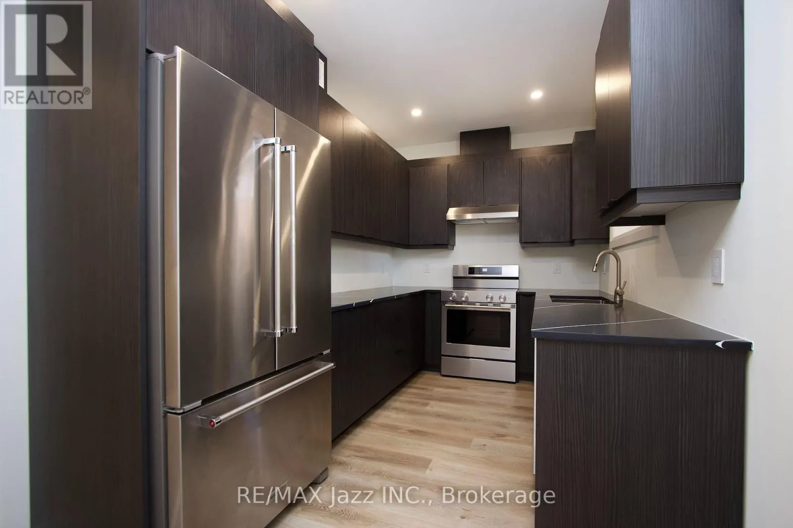 MAIN - 639 HORTOP STREET #MAIN