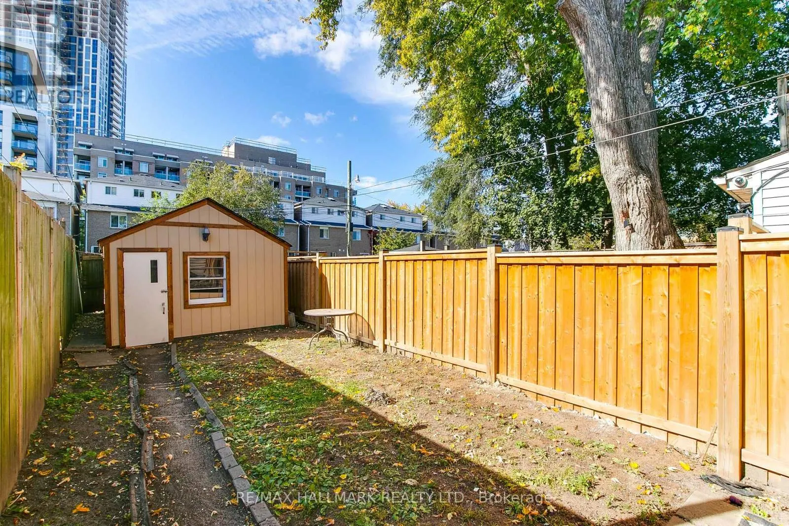 20 KELVIN AVENUE
