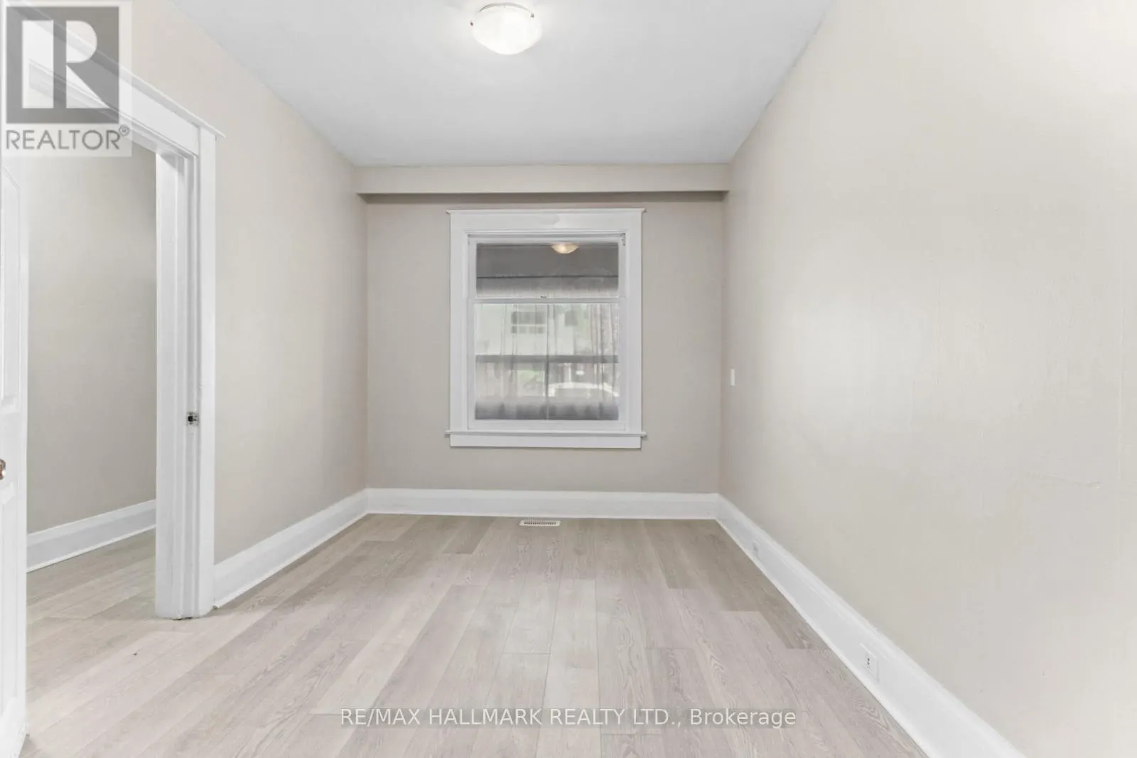 20 KELVIN AVENUE