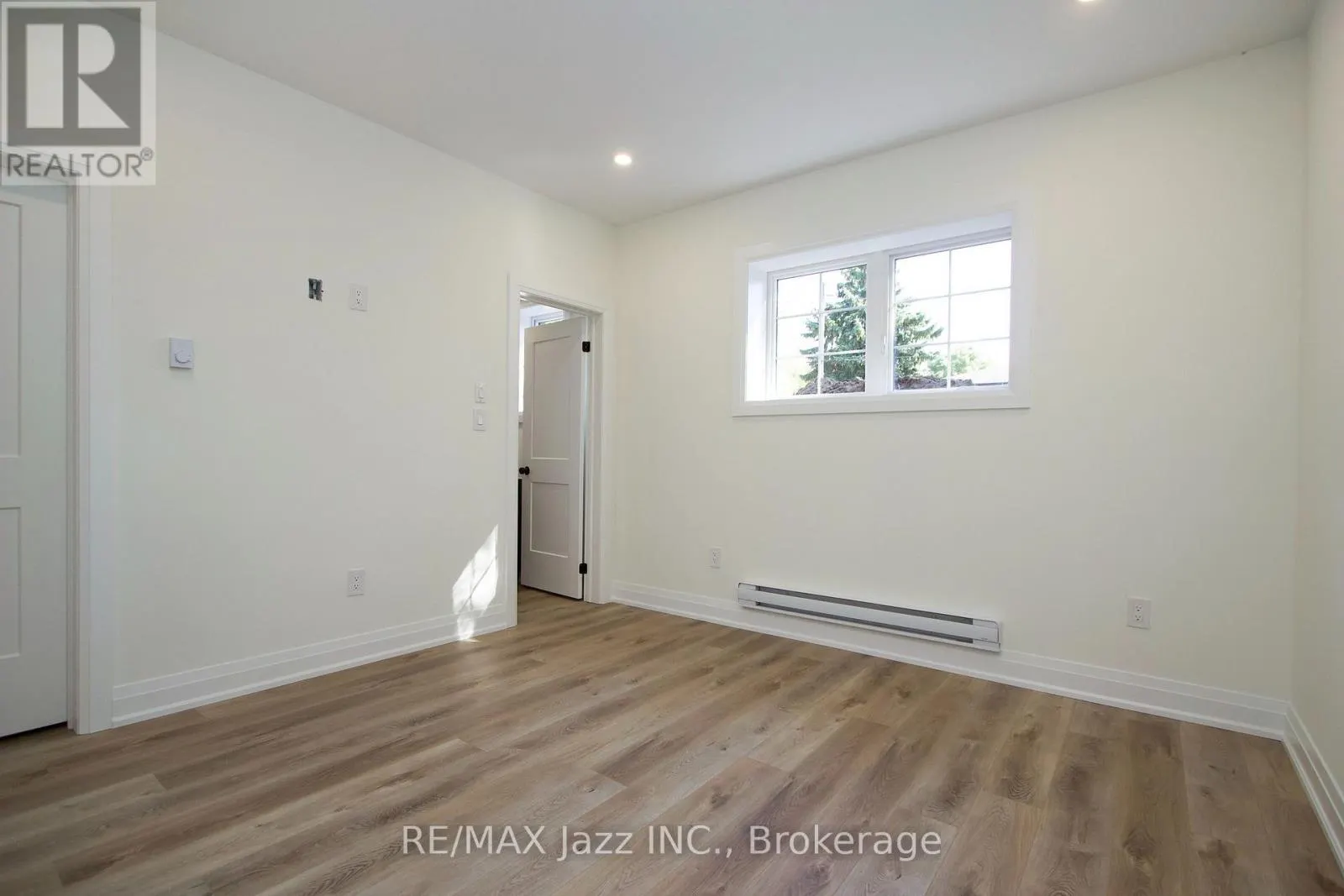 UPPER - 639 HORTOP STREET #UPPER