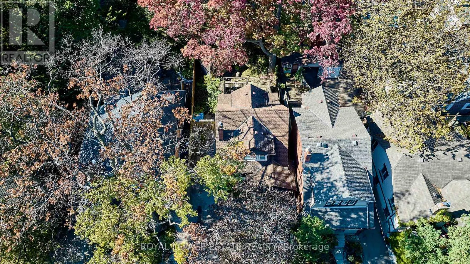 26 BINGHAM AVENUE