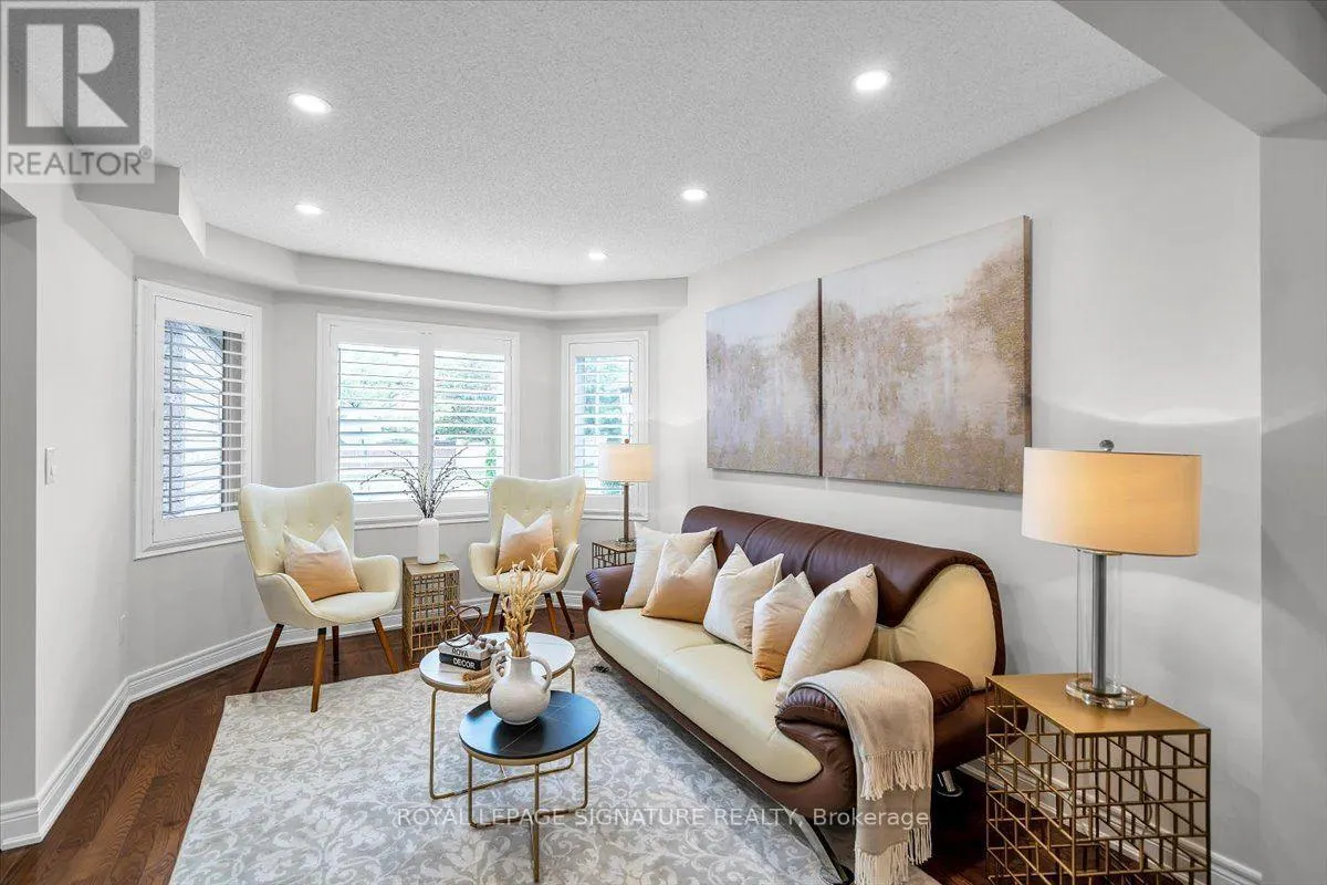3 GRIFFEN PLACE