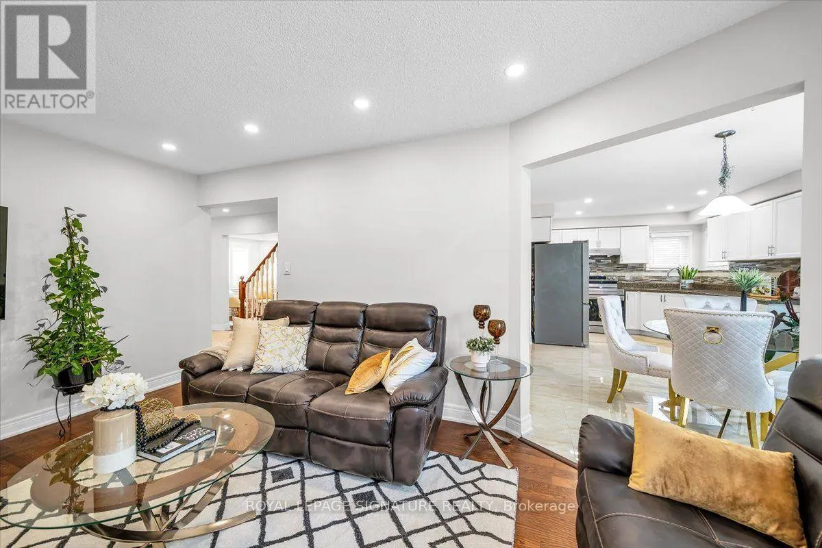 3 GRIFFEN PLACE