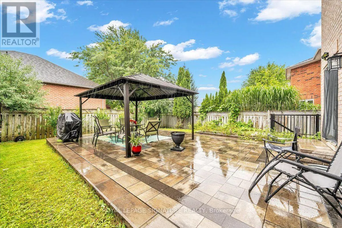 3 GRIFFEN PLACE