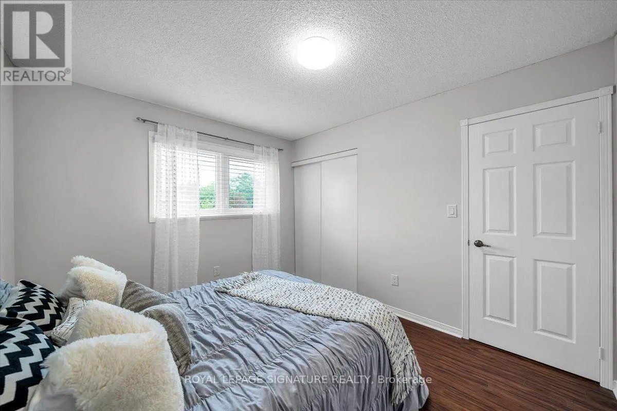 3 GRIFFEN PLACE