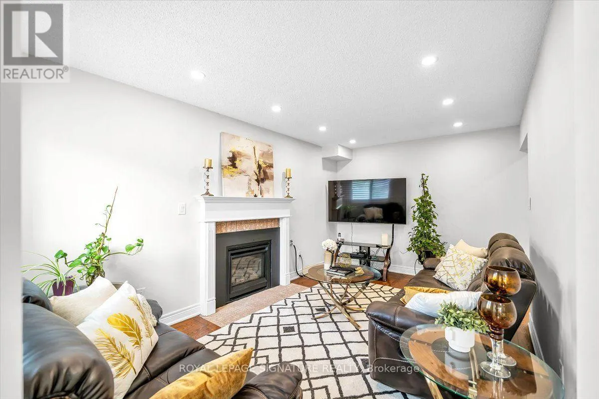 3 GRIFFEN PLACE