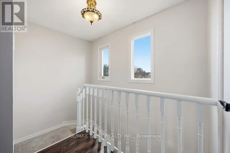 67 WOODSTONE PLACE