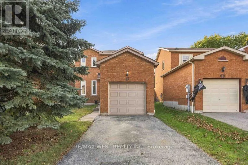 67 WOODSTONE PLACE