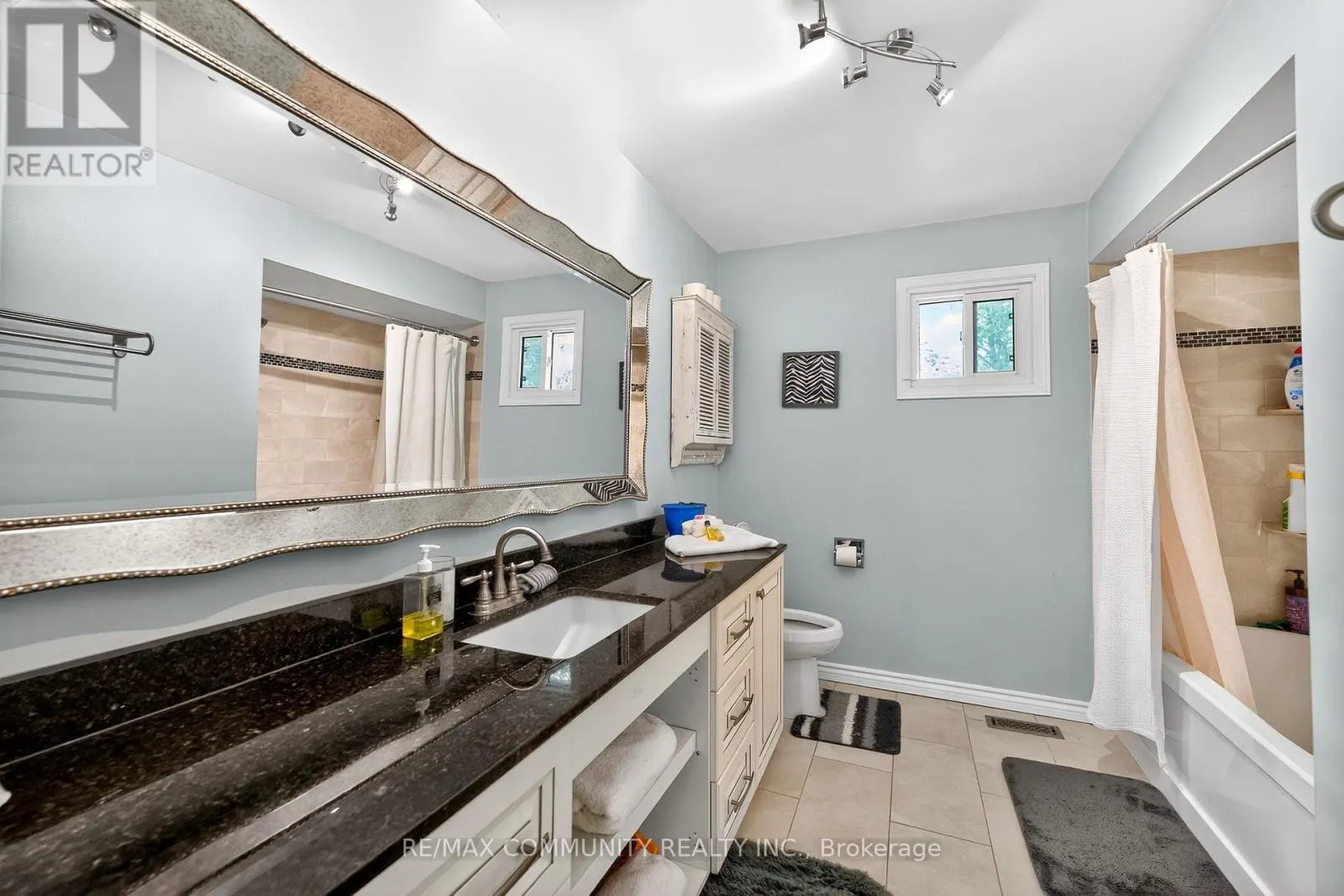 31 WITHAY DRIVE