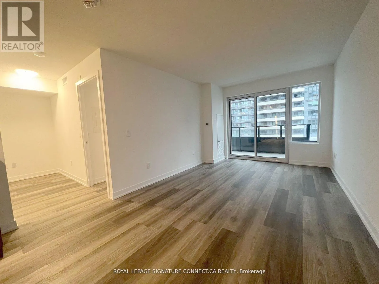 1005 - 1435 CELEBRATION DRIVE
