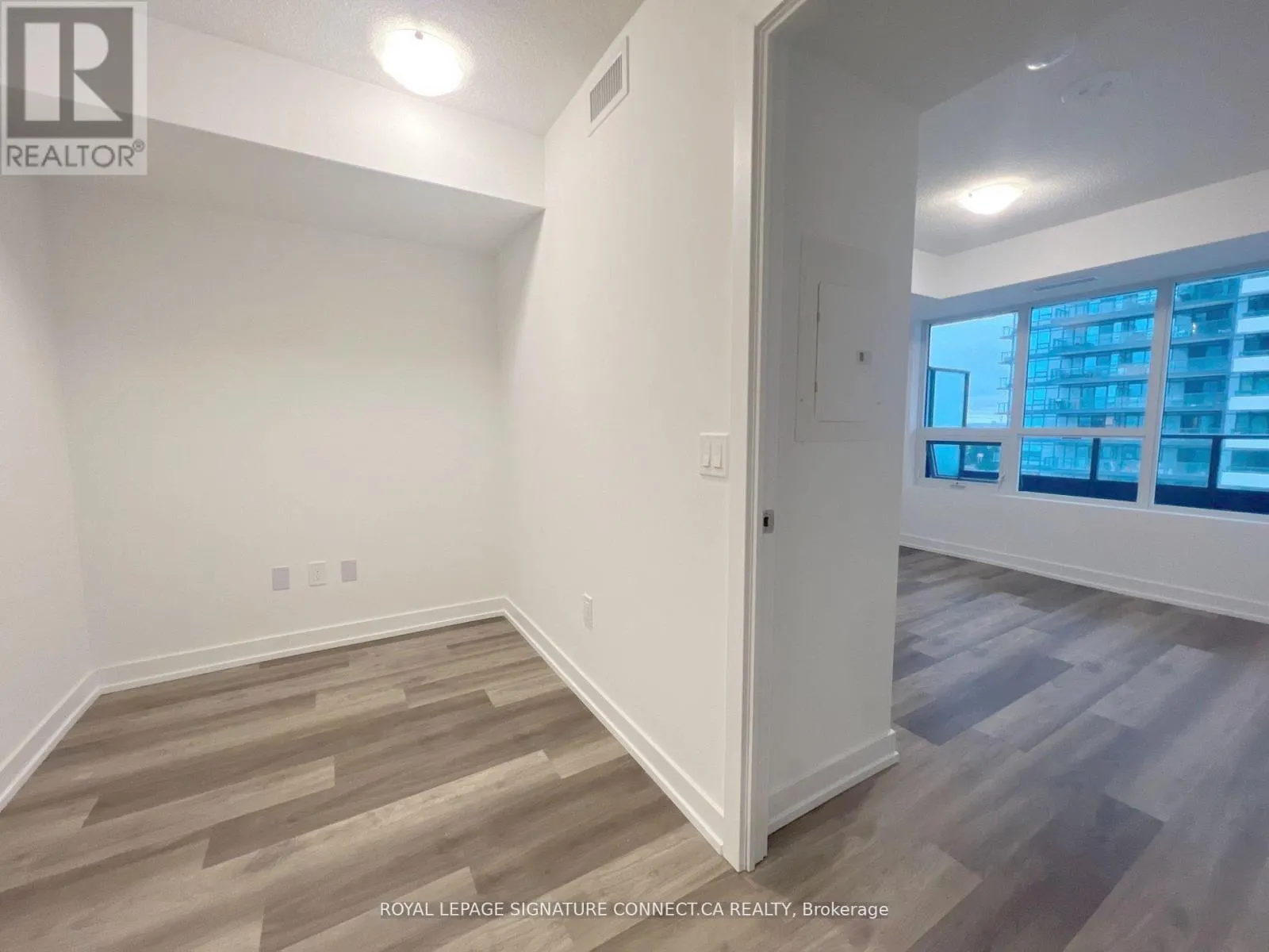 1005 - 1435 CELEBRATION DRIVE
