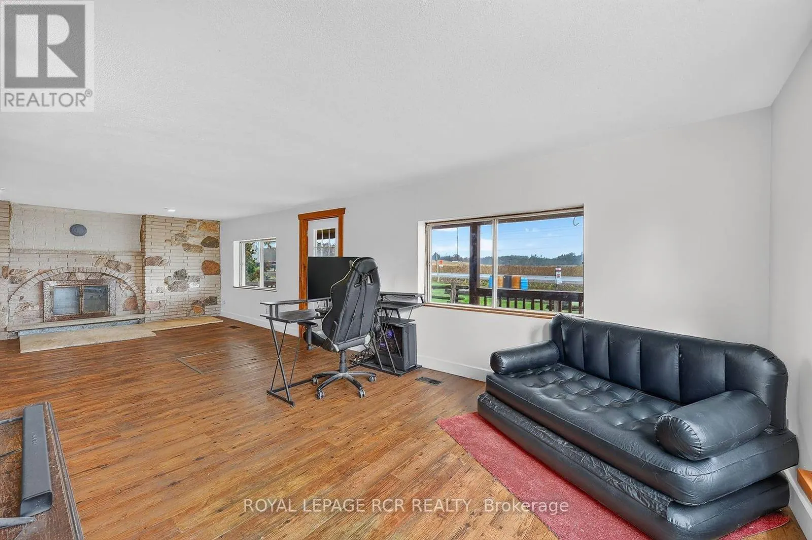 22984 HIGHWAY 12 ROAD