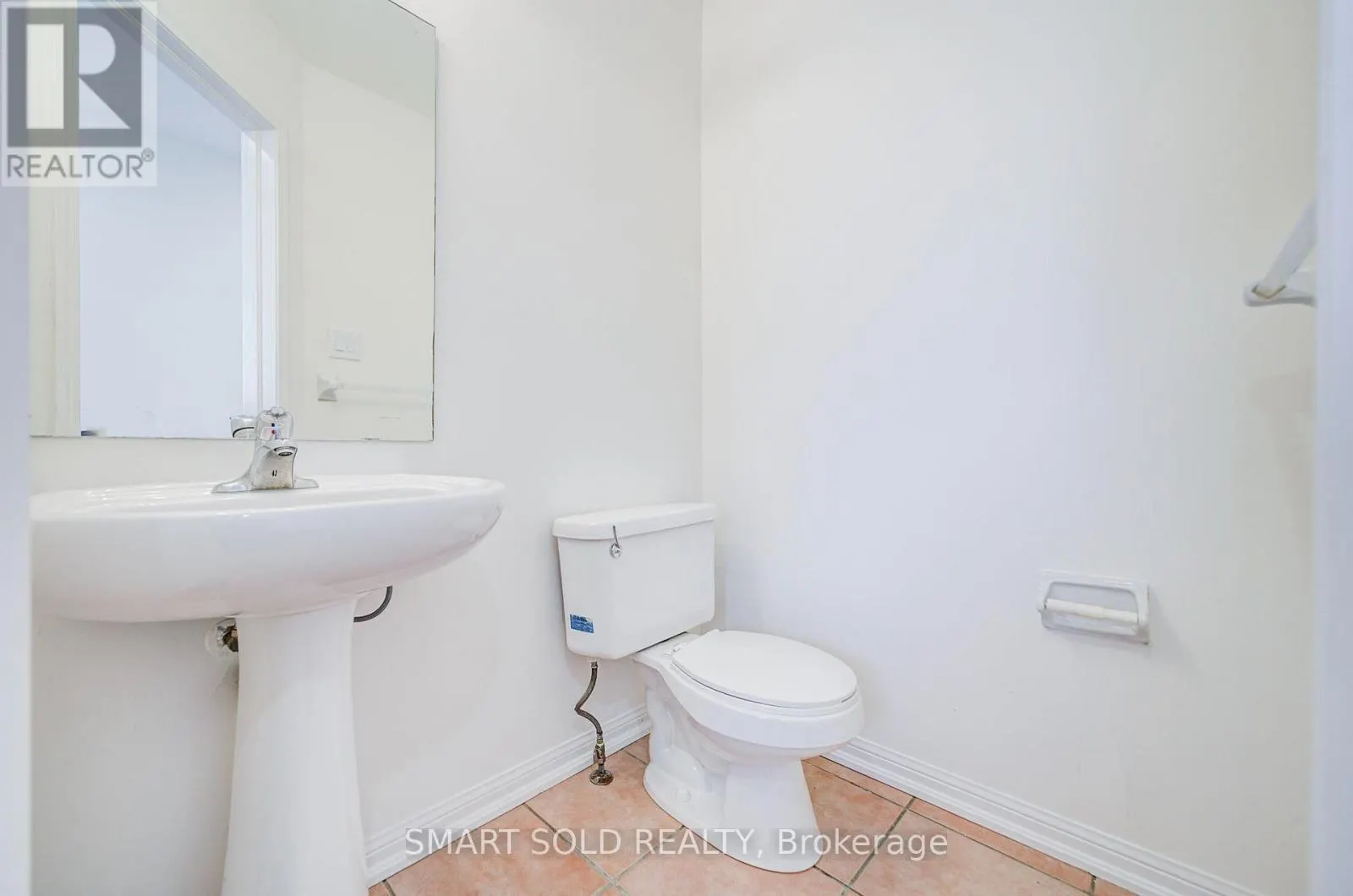 47 ROBIDEAU PLACE