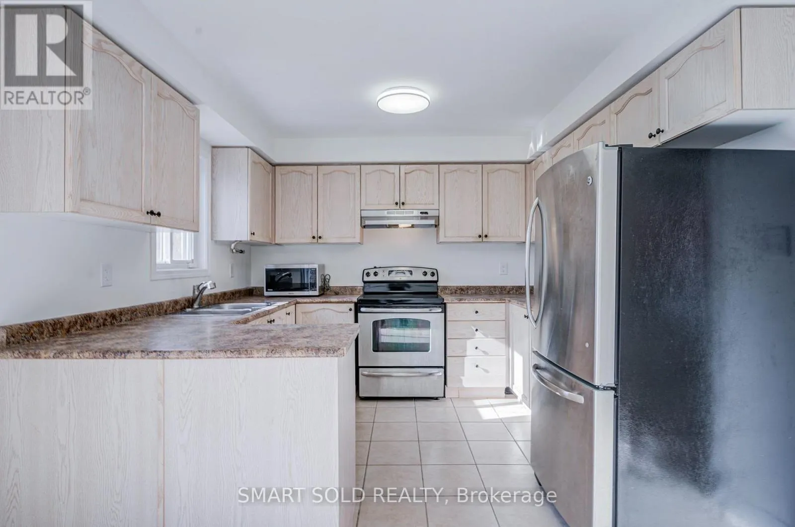 47 ROBIDEAU PLACE