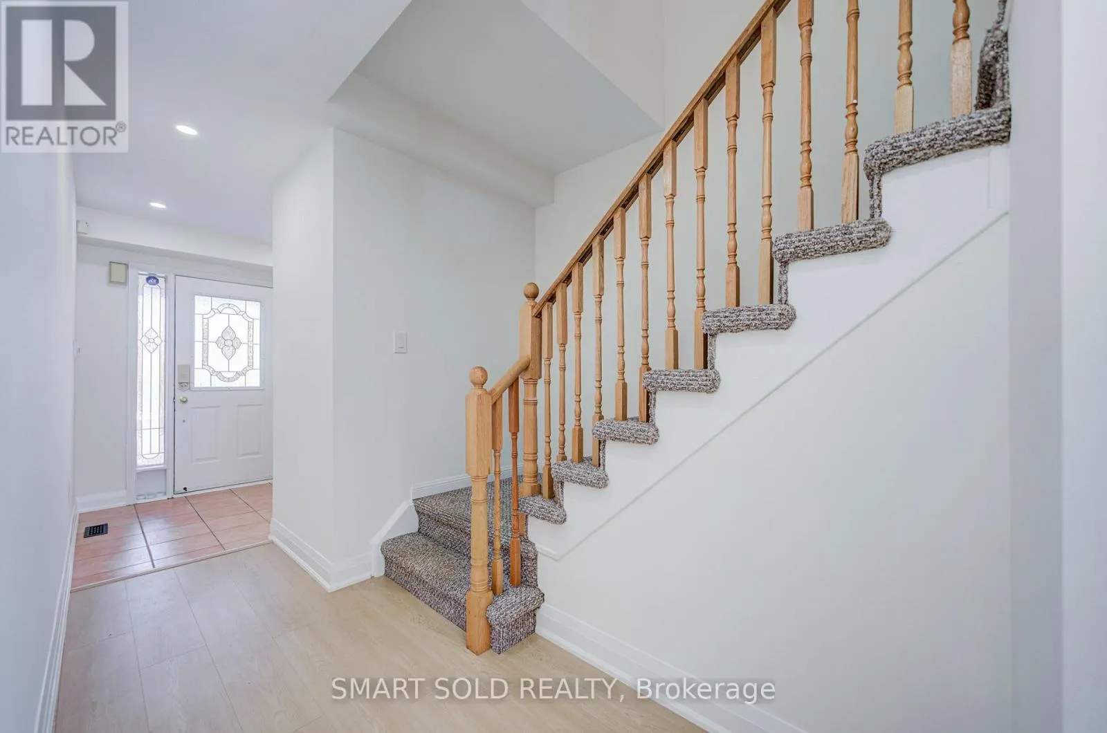47 ROBIDEAU PLACE