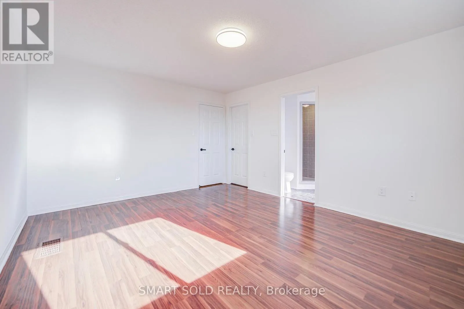 47 ROBIDEAU PLACE
