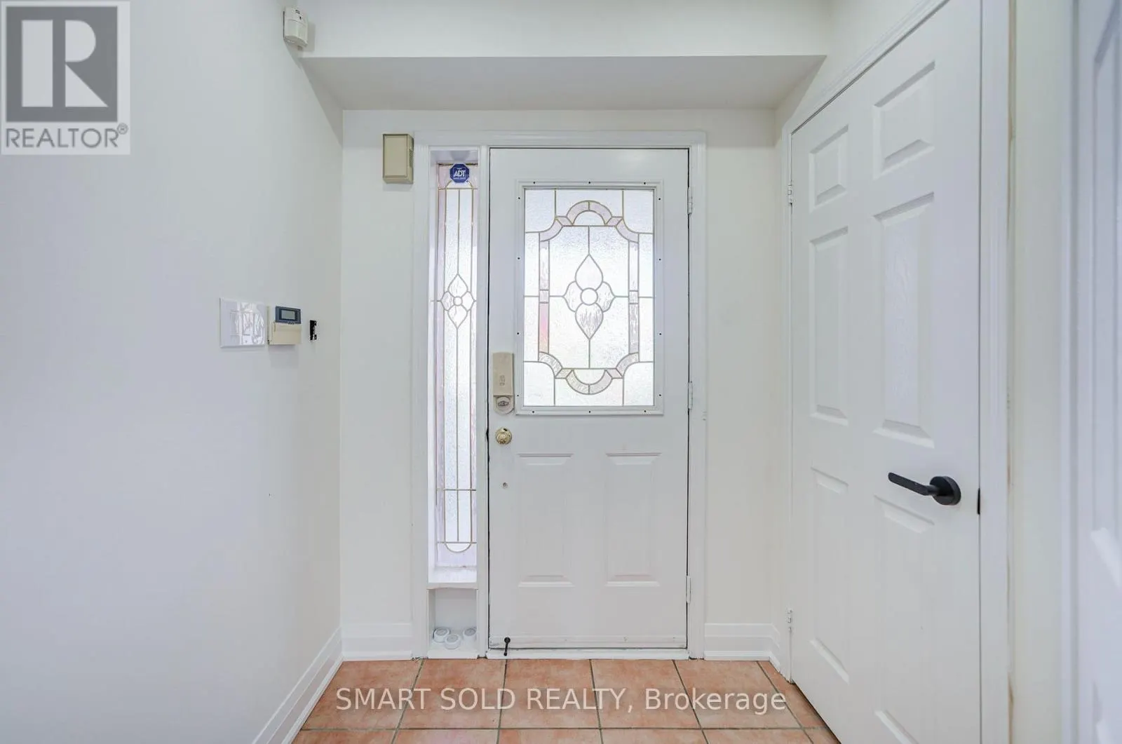 47 ROBIDEAU PLACE