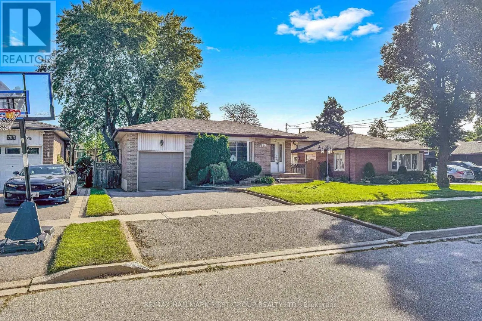 789 HILLCREST ROAD