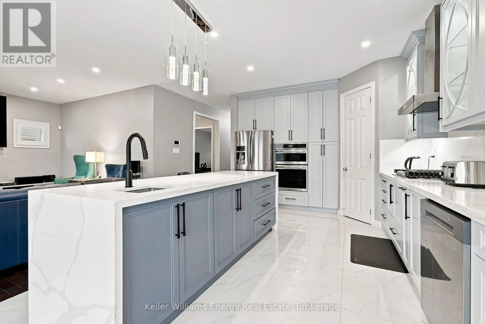 1677 FREDERICK MASON DRIVE