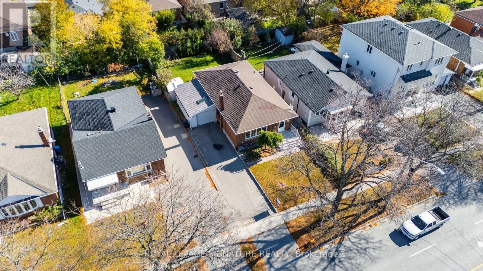 1377 BIRCHMOUNT ROAD