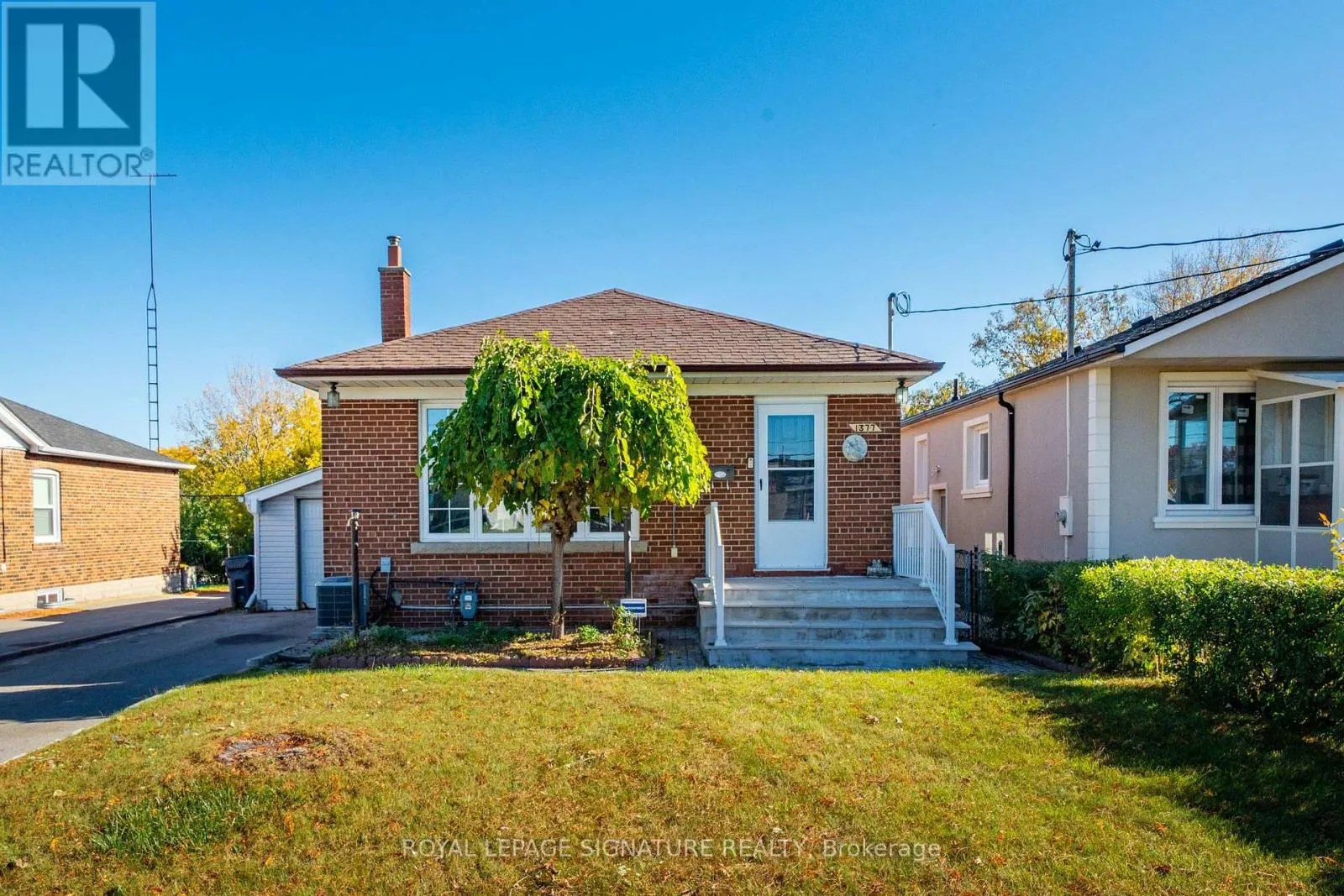 1377 BIRCHMOUNT ROAD
