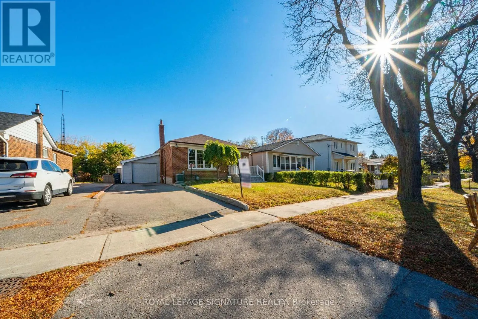 1377 BIRCHMOUNT ROAD