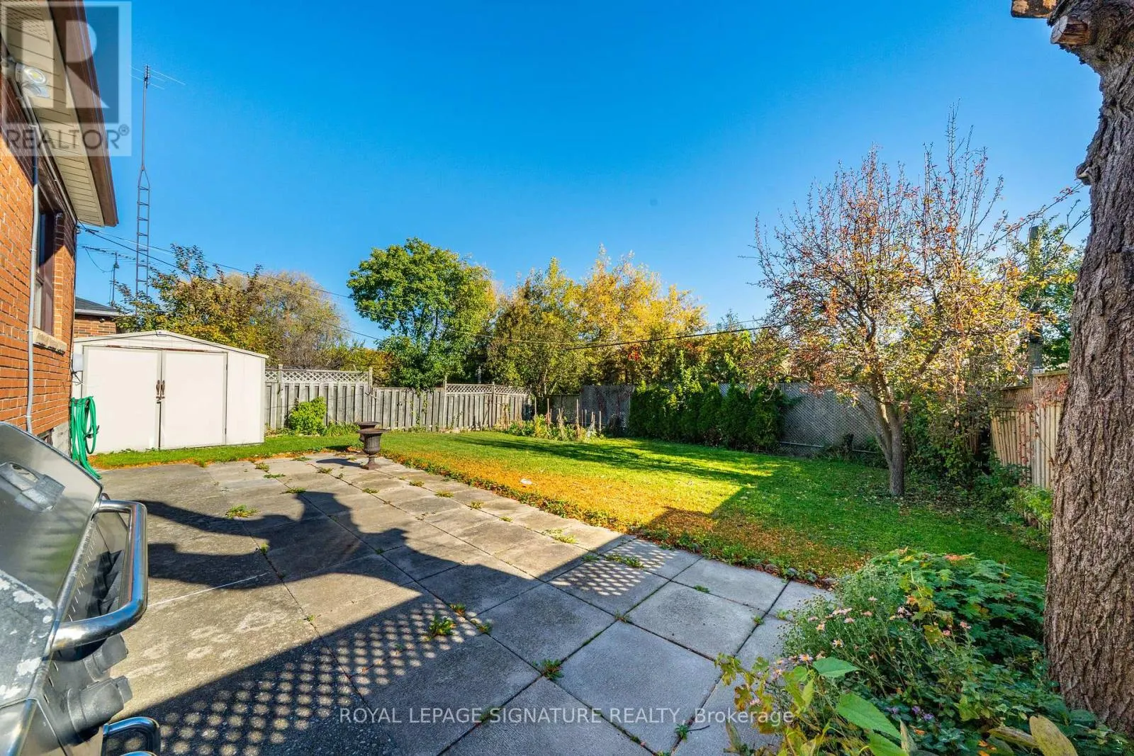 1377 BIRCHMOUNT ROAD