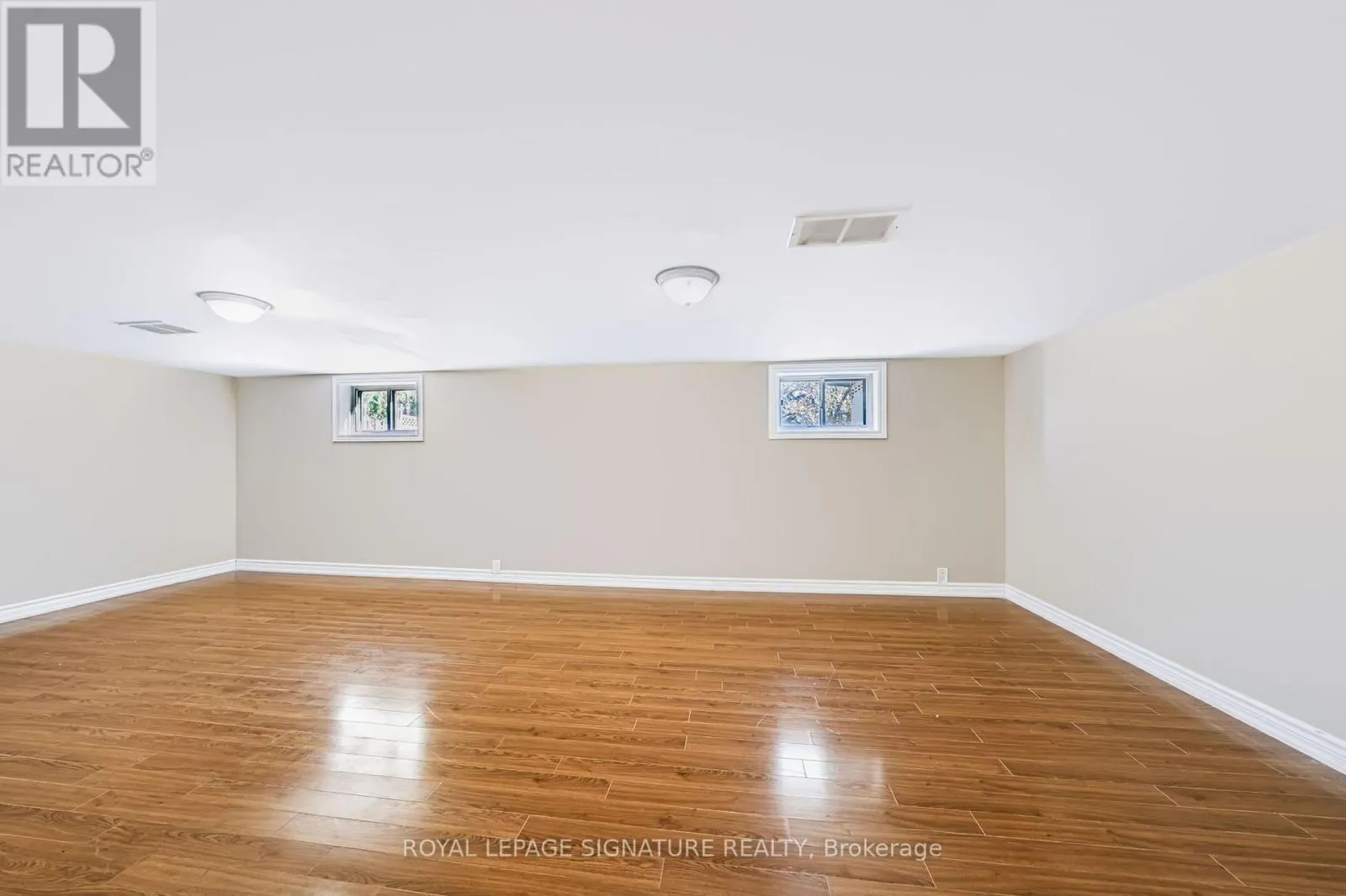 1377 BIRCHMOUNT ROAD