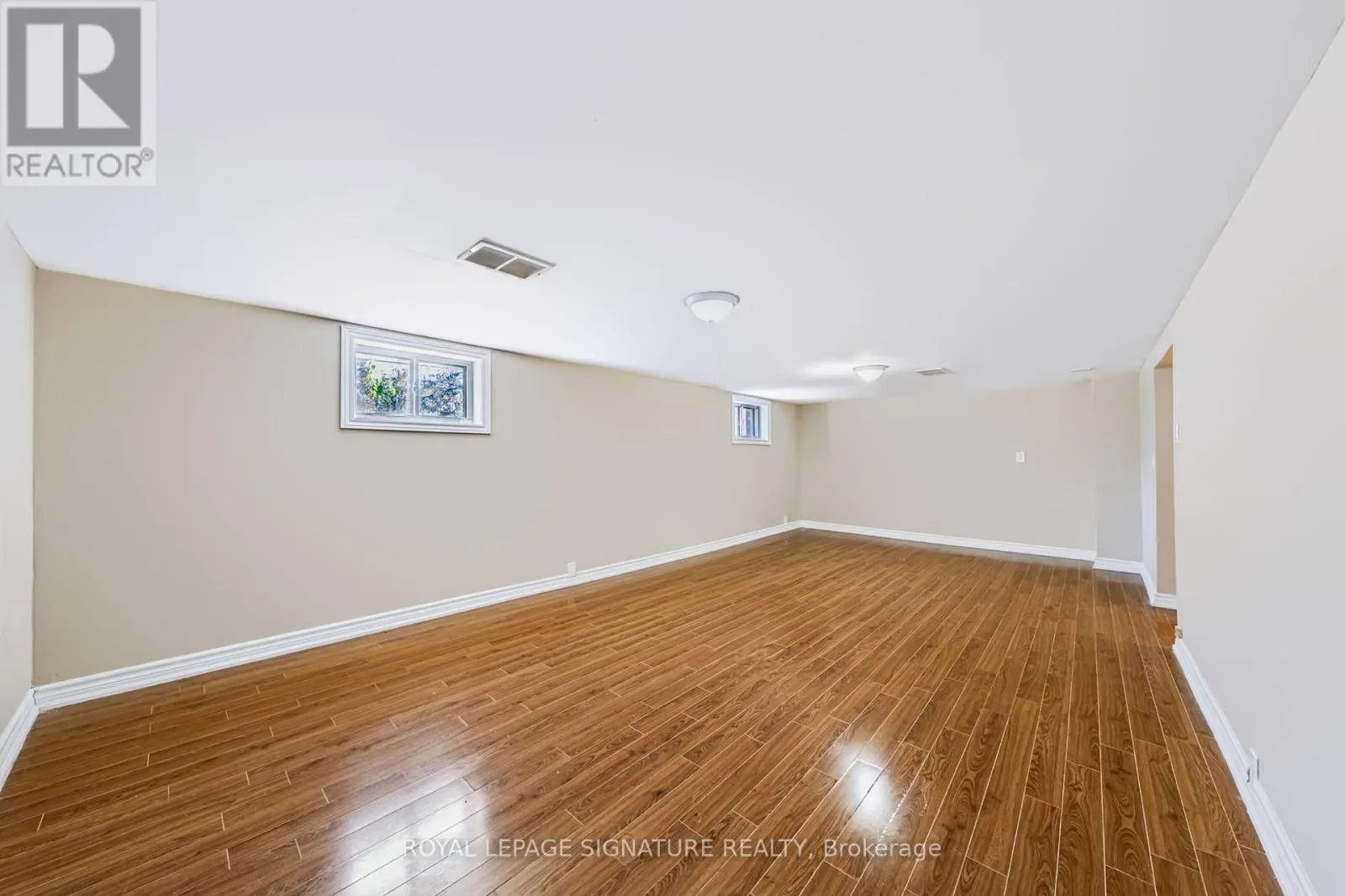 1377 BIRCHMOUNT ROAD