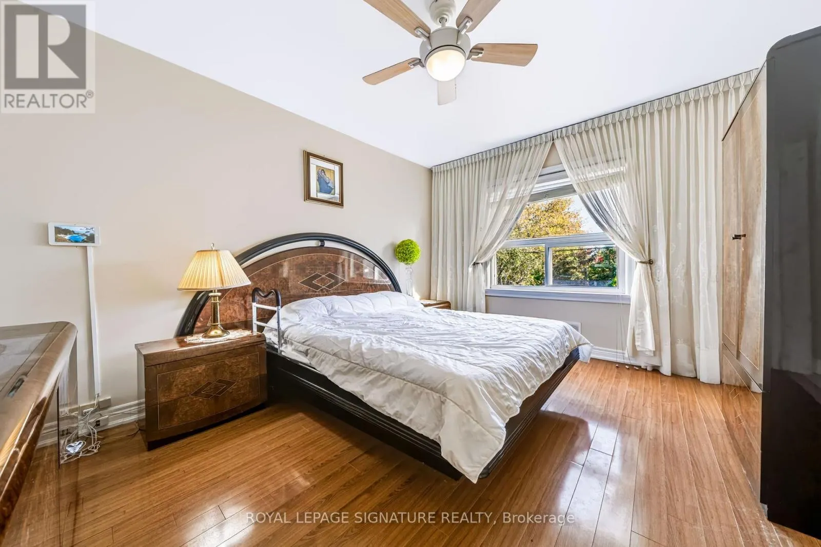 1377 BIRCHMOUNT ROAD