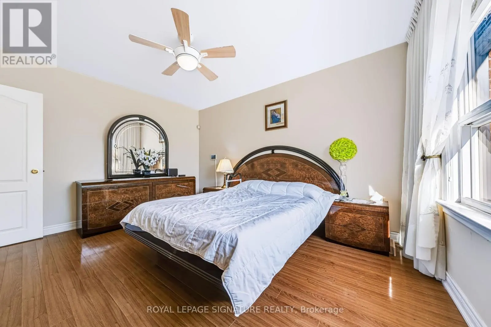 1377 BIRCHMOUNT ROAD