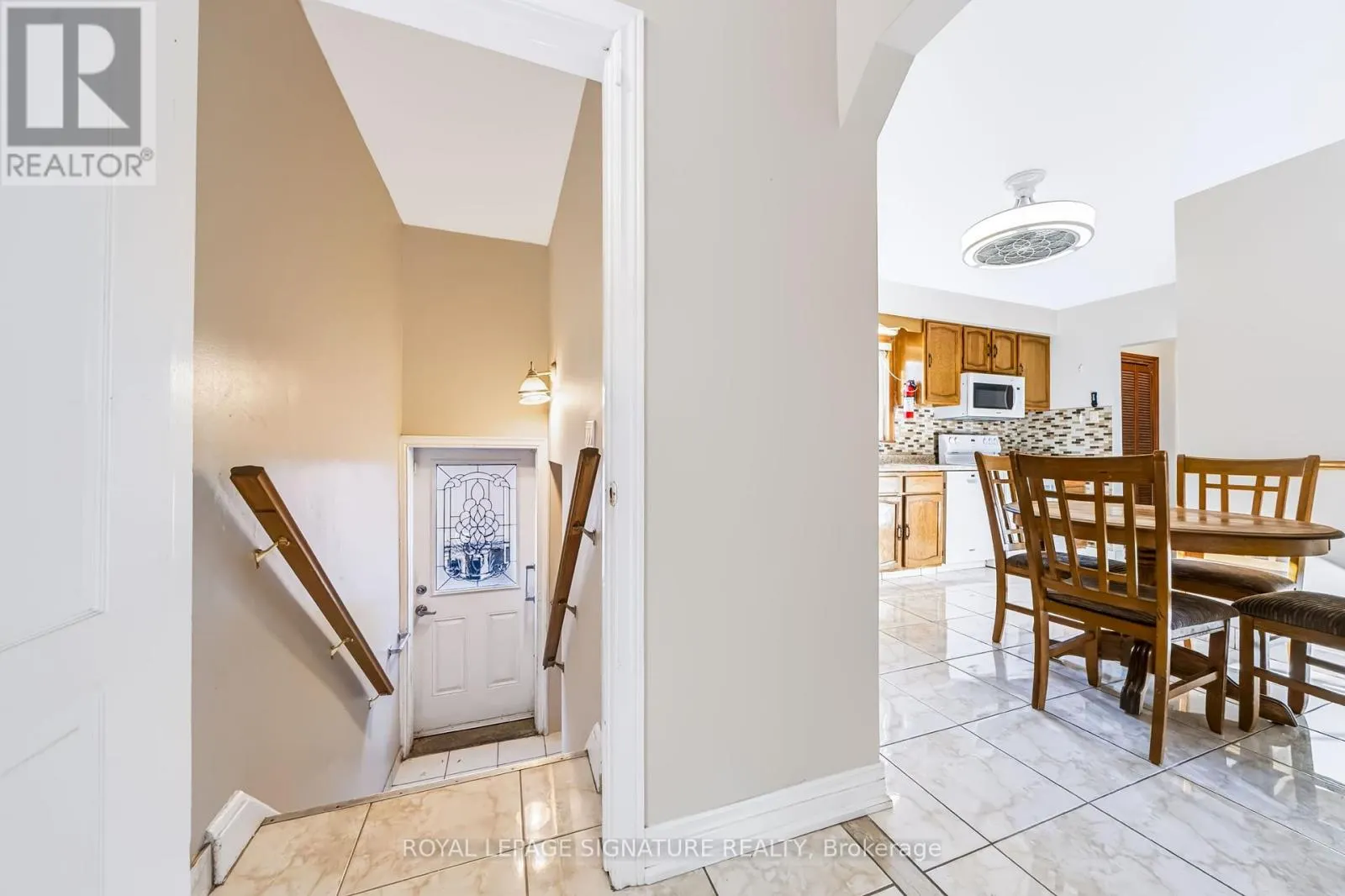 1377 BIRCHMOUNT ROAD