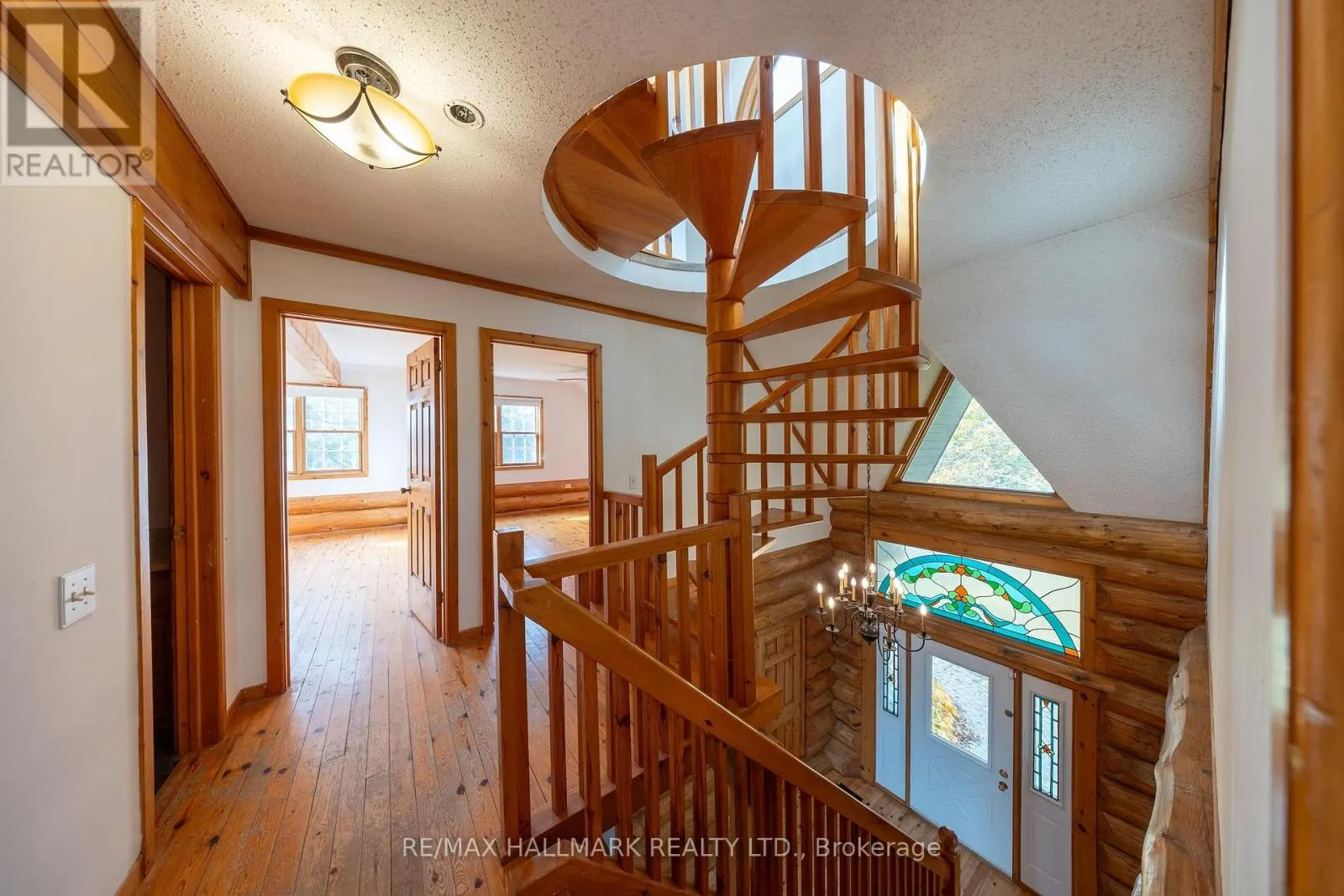 3741 LAKESHORE ROAD E