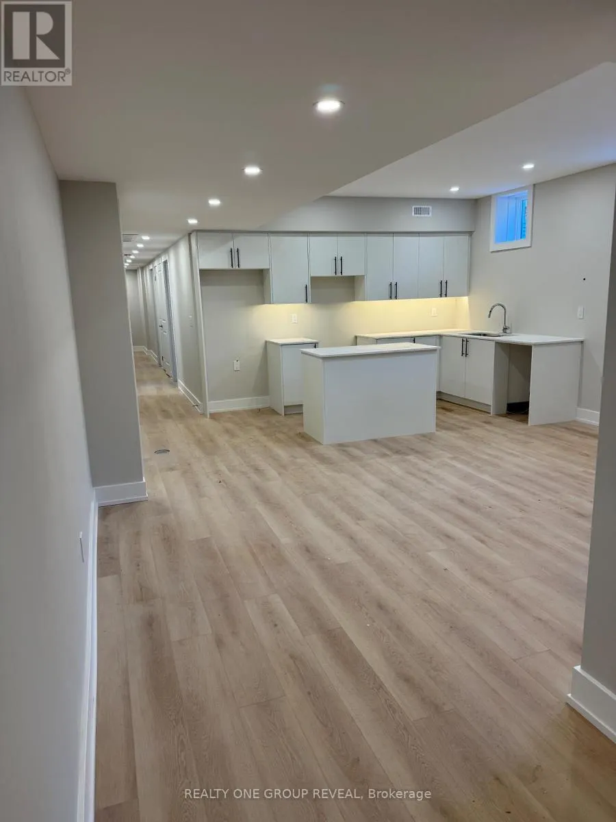 4 - 24 QUEEN STREET