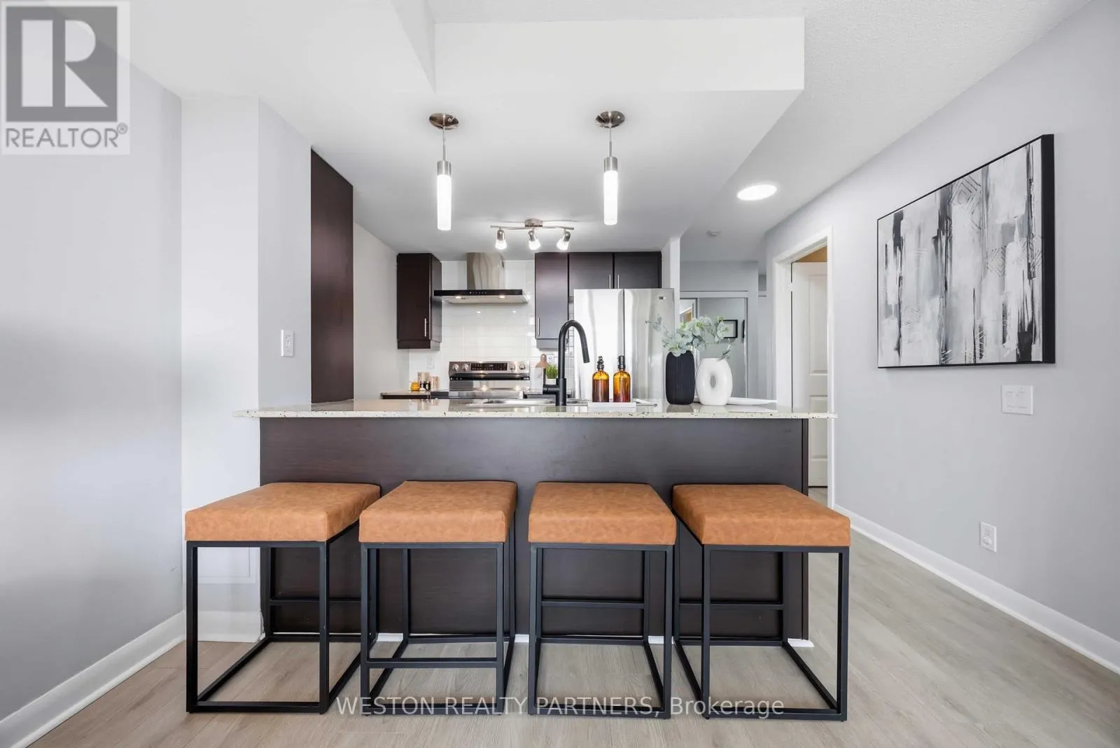 1006 - 190 BOROUGH DRIVE