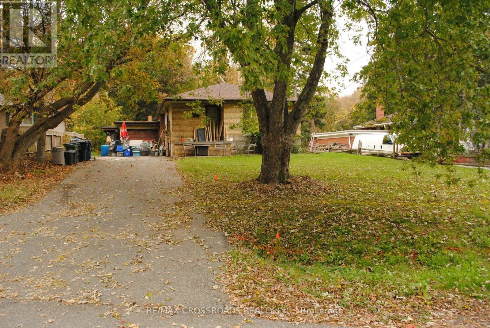 242 ISLAND ROAD