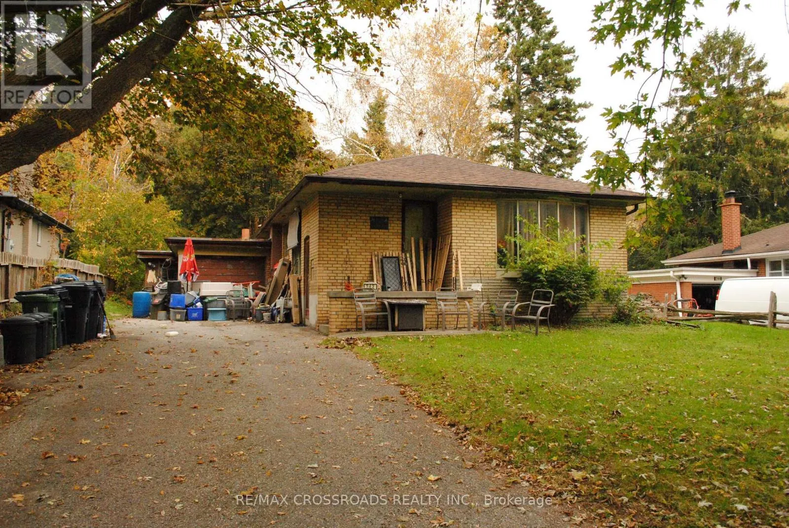 242 ISLAND ROAD