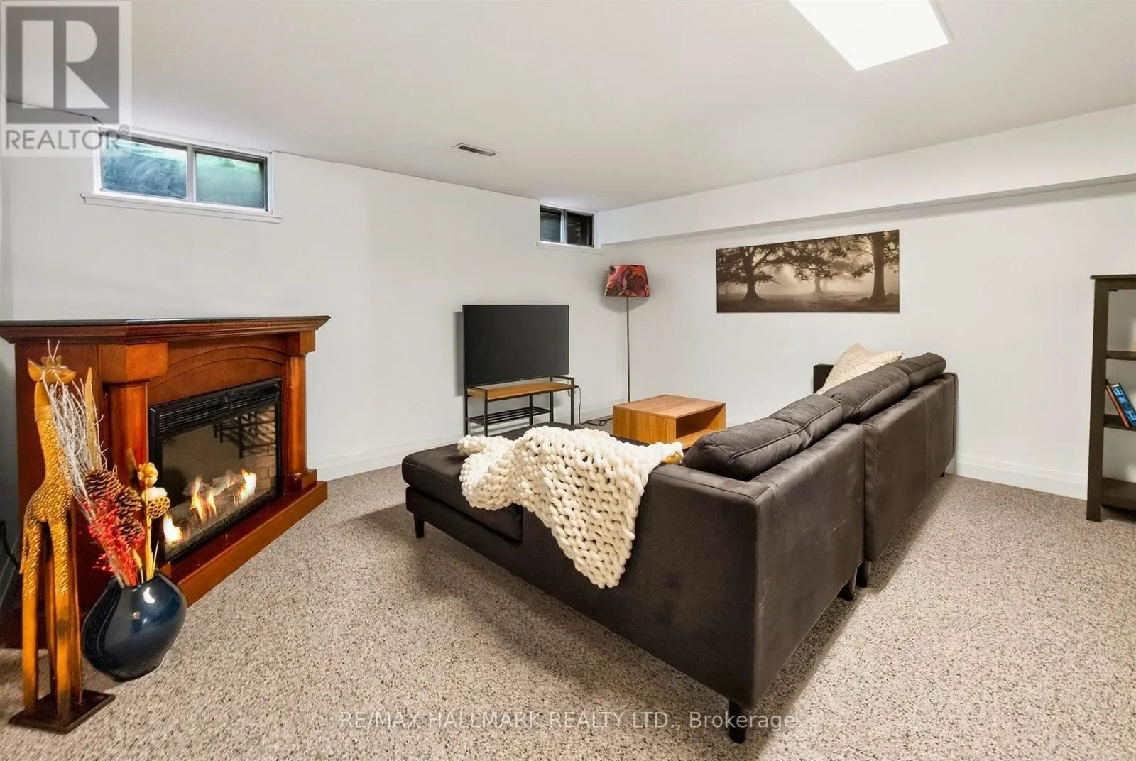 15 - 30 LIVINGSTON ROAD
